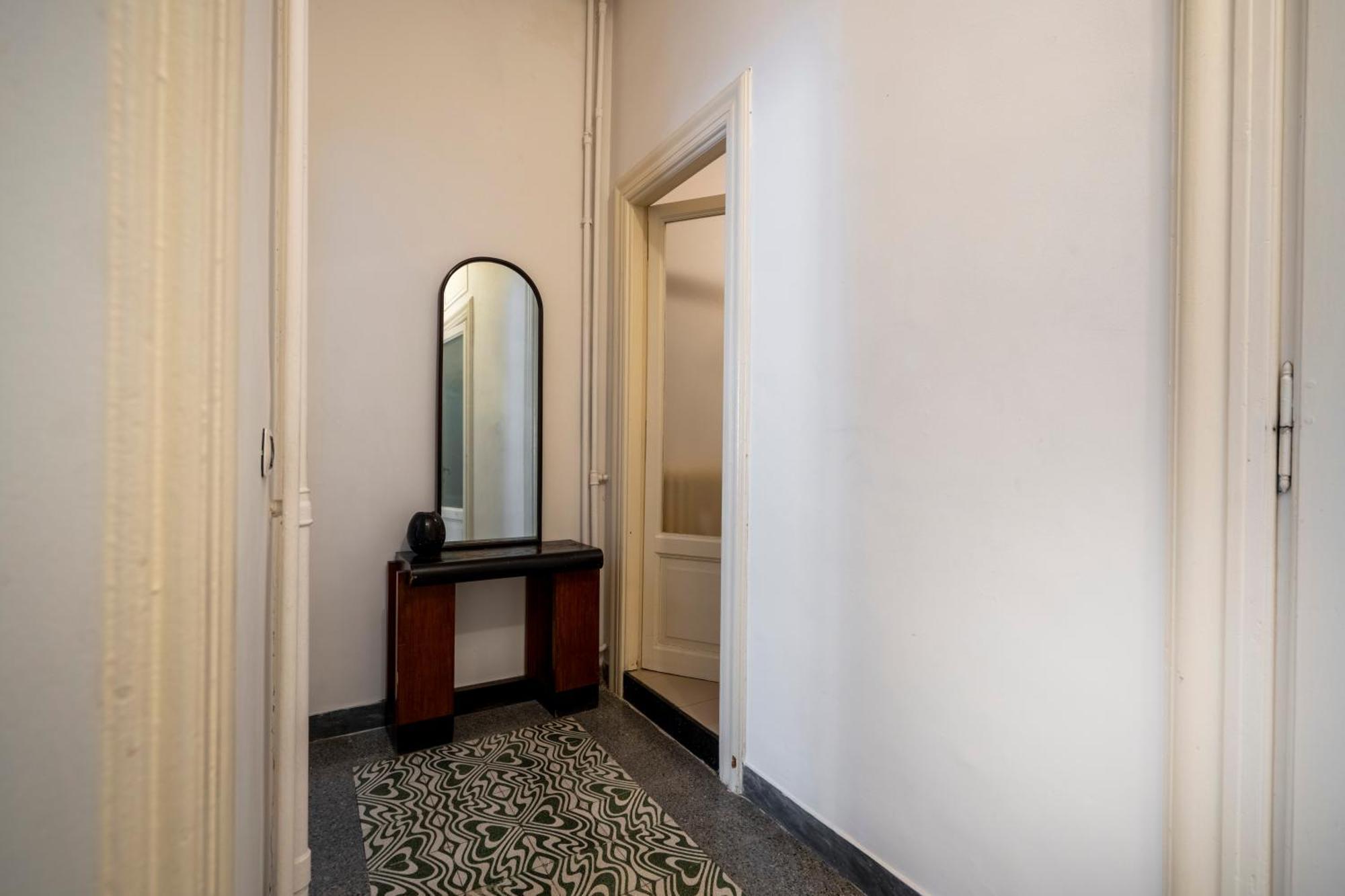 バーリZaum House, Quartiere Umbertino. 120 Mqアパートメント エクステリア 写真
